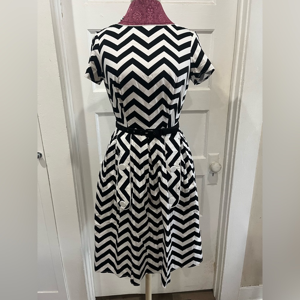 Unique Vintage Chevron Print dress with button detail, size S